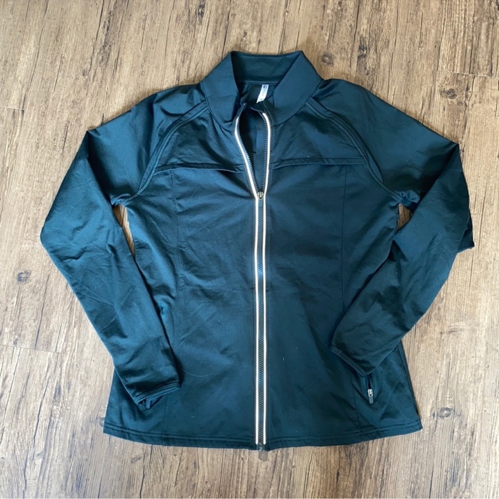 2 Fabletics Jackets - Picture 2 of 9